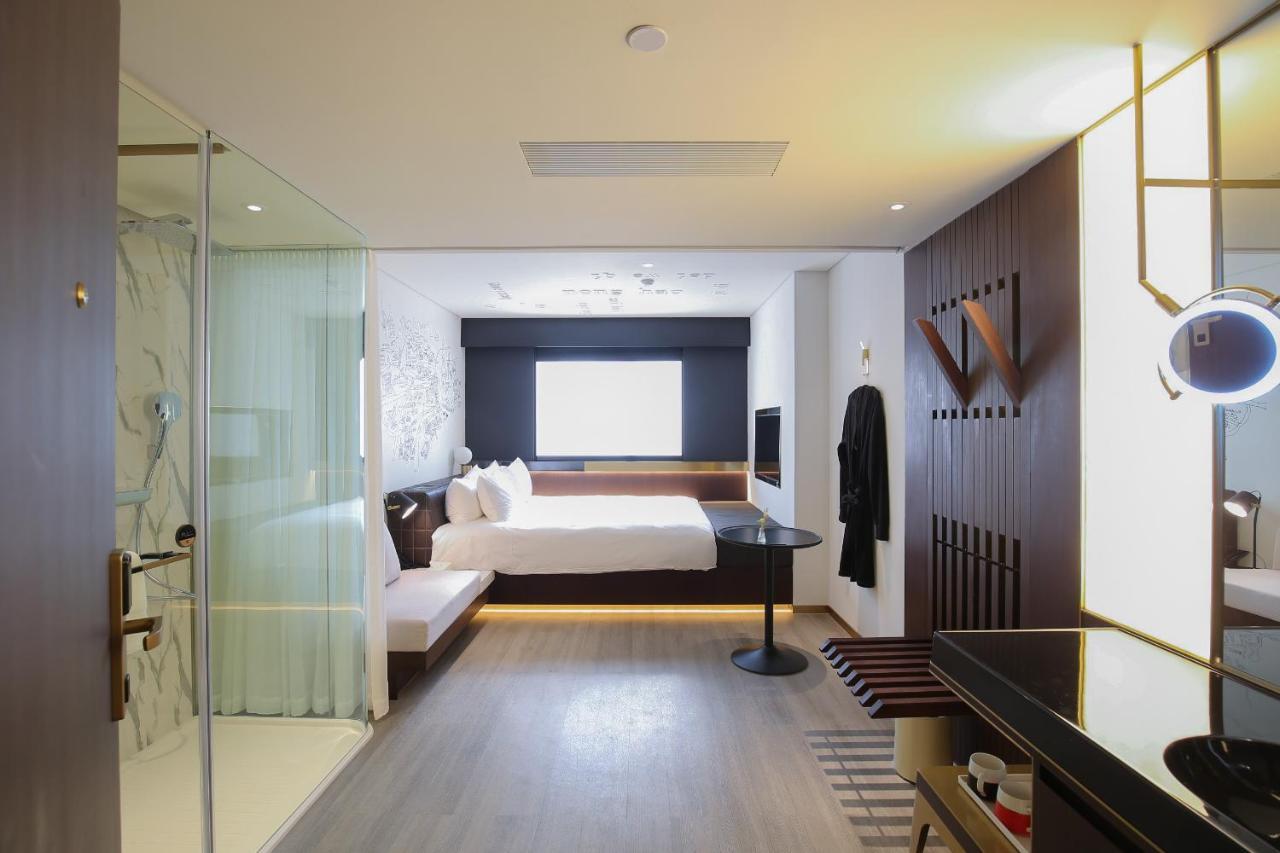 Citigo Jing'an Temple Hotel 4*